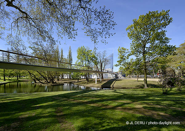 Liège - passerelle sur la Meuse